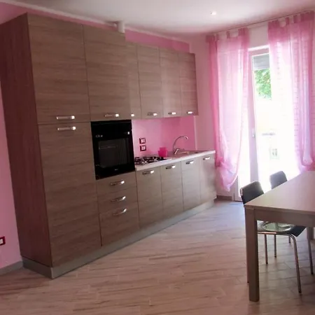 Domeniconi Apartmán *